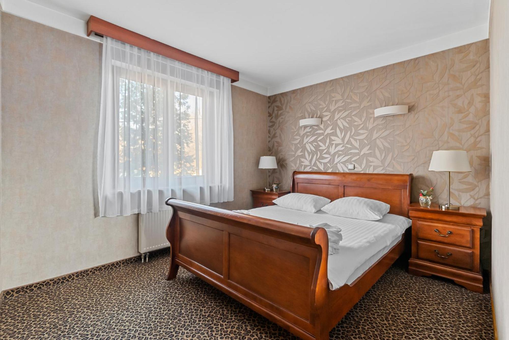 Hotel Diament Vacanza Katowice - Siemianowice Siemianowice Śląskie Exteriér fotografie